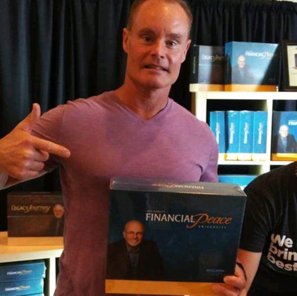 Meet your Posher, Sam